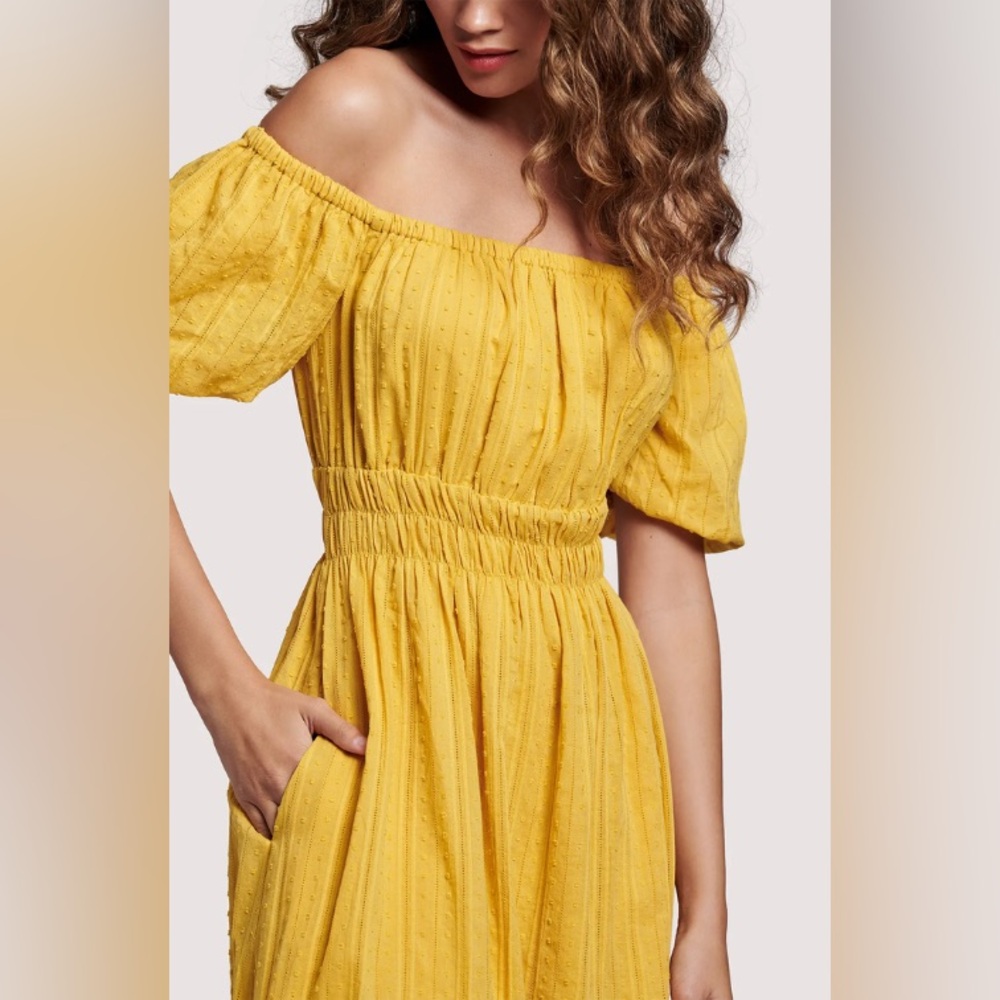 Lost + Wander Smocked Swiss Dot Midi Dress Off Shoulder Women’s XS Romantic